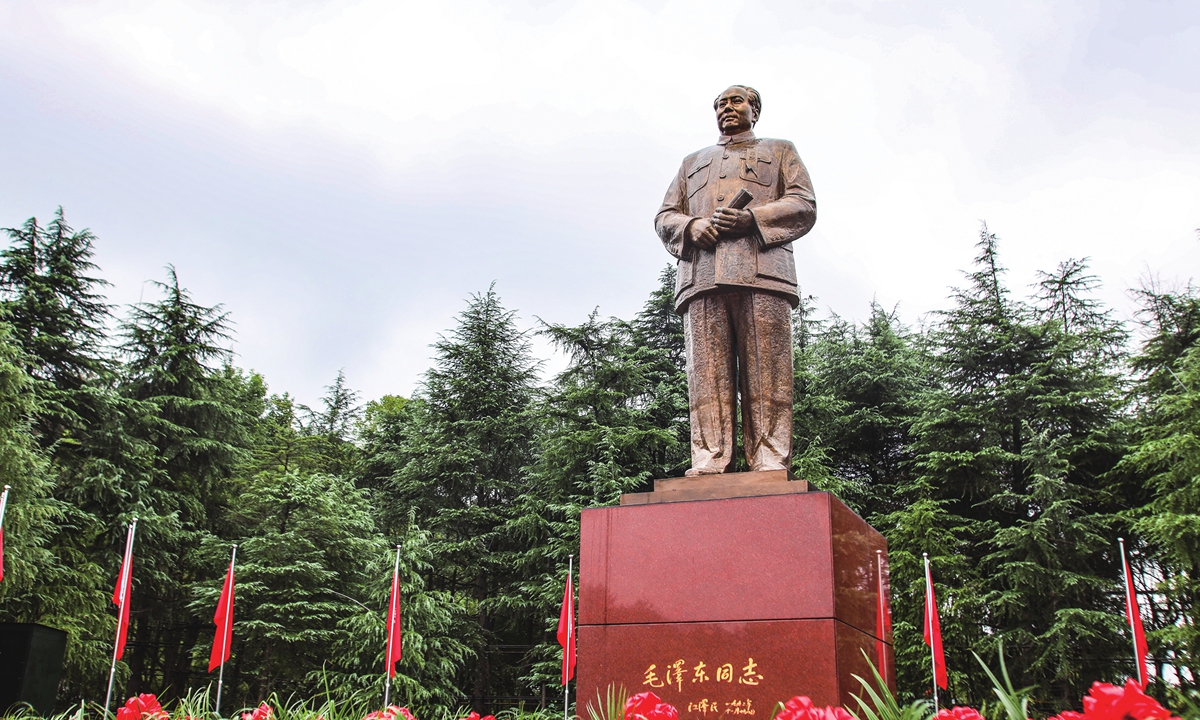 The bronze statue of Mao at the Mao Zedong Square in Shaoshan, Central China's Hunan Province Photo: VCG