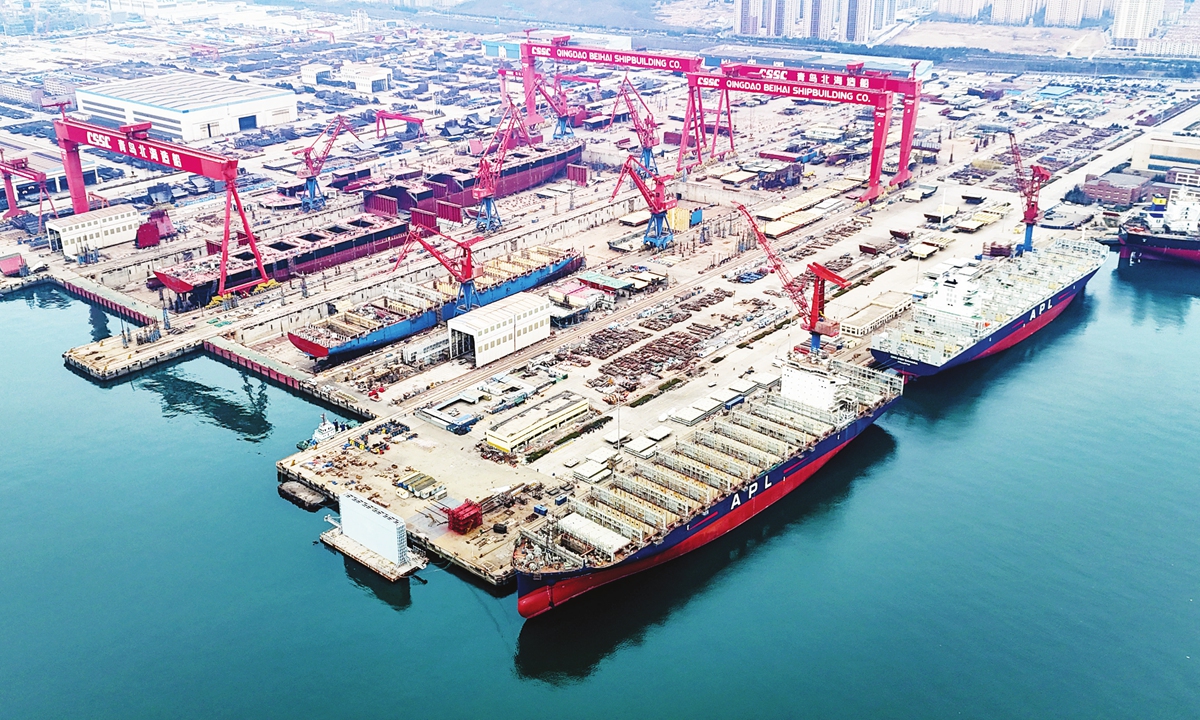 Construction of multiple large vessels starts simultaneously at an offshore engineering industrial base in Qingdao, East China's Shandong Province on January 16, 2024. Photo: VCG