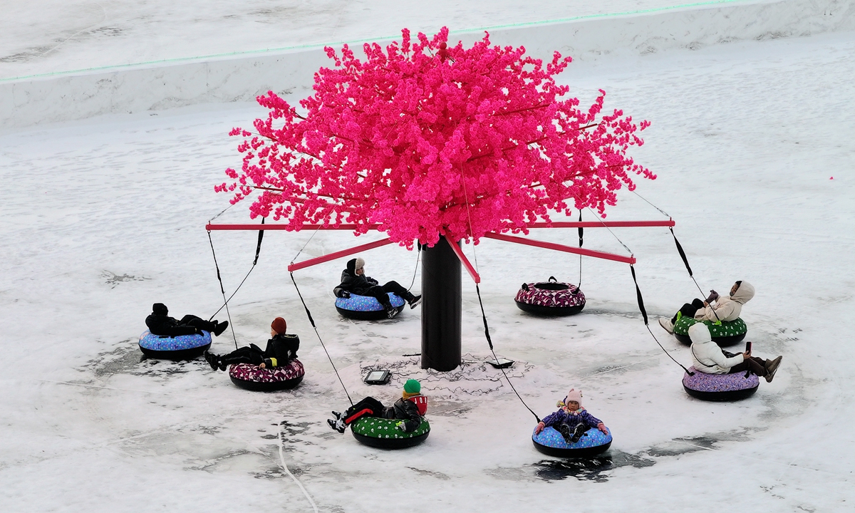 Tourists from all over the country enjoy games on ice in Harbin, Northeast China's Heilongjiang Province on January 4, 2024. Photo: IC

