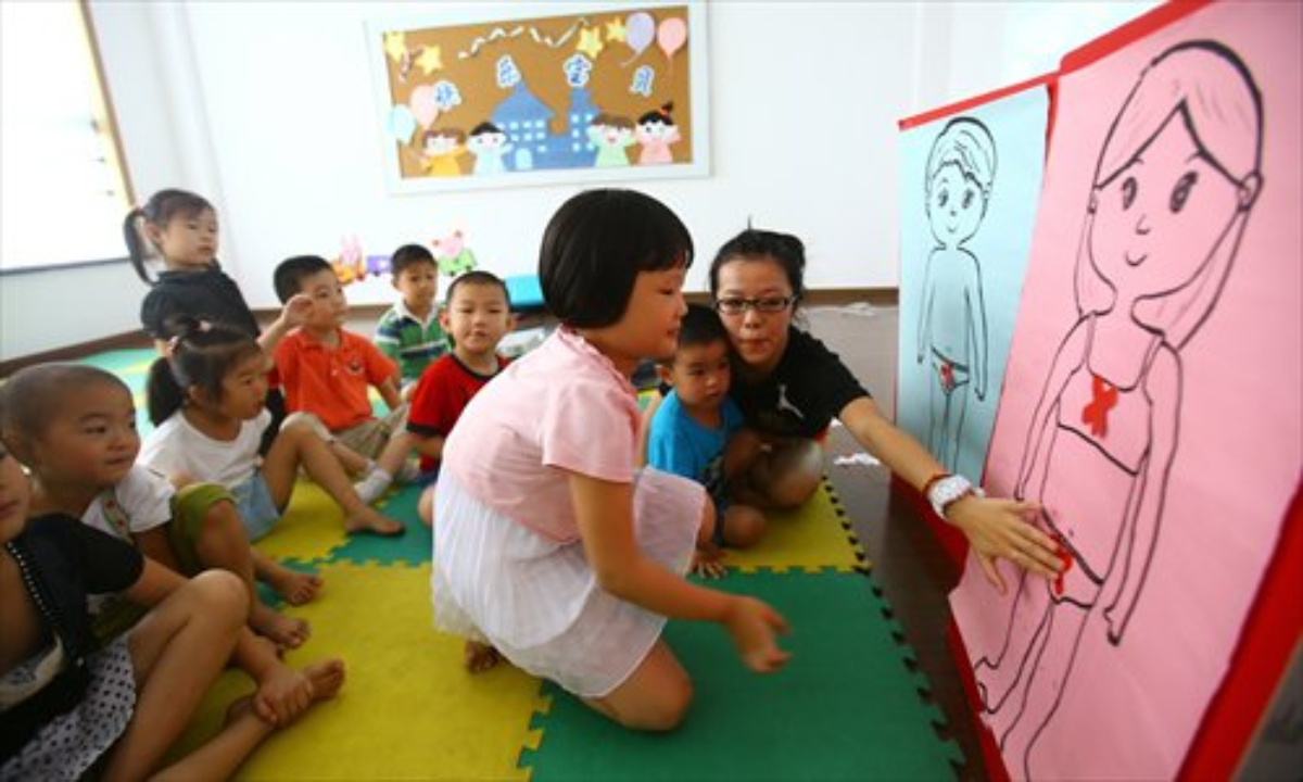 Children receive sex education at a kindergarten in Yangpu District, Shanghai in August 2013. Photo: CFP