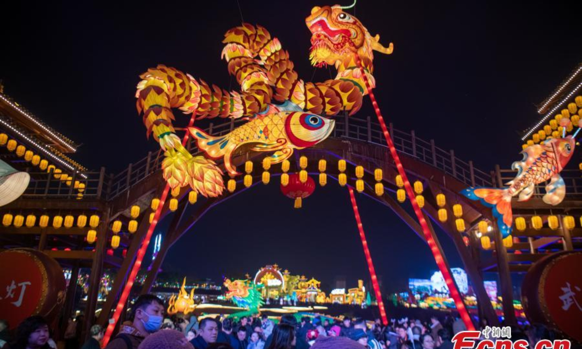 Featured lanterns are illuminated at the 30th Zigong International Dinosaur Lantern Show in southwest China's Sichuan Province, Feb 7, 2024. Photo:China News Service