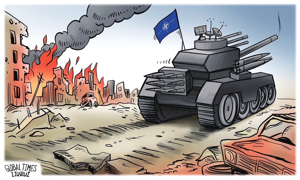 A walking?war machine. Illustration: Liu Rui/GT