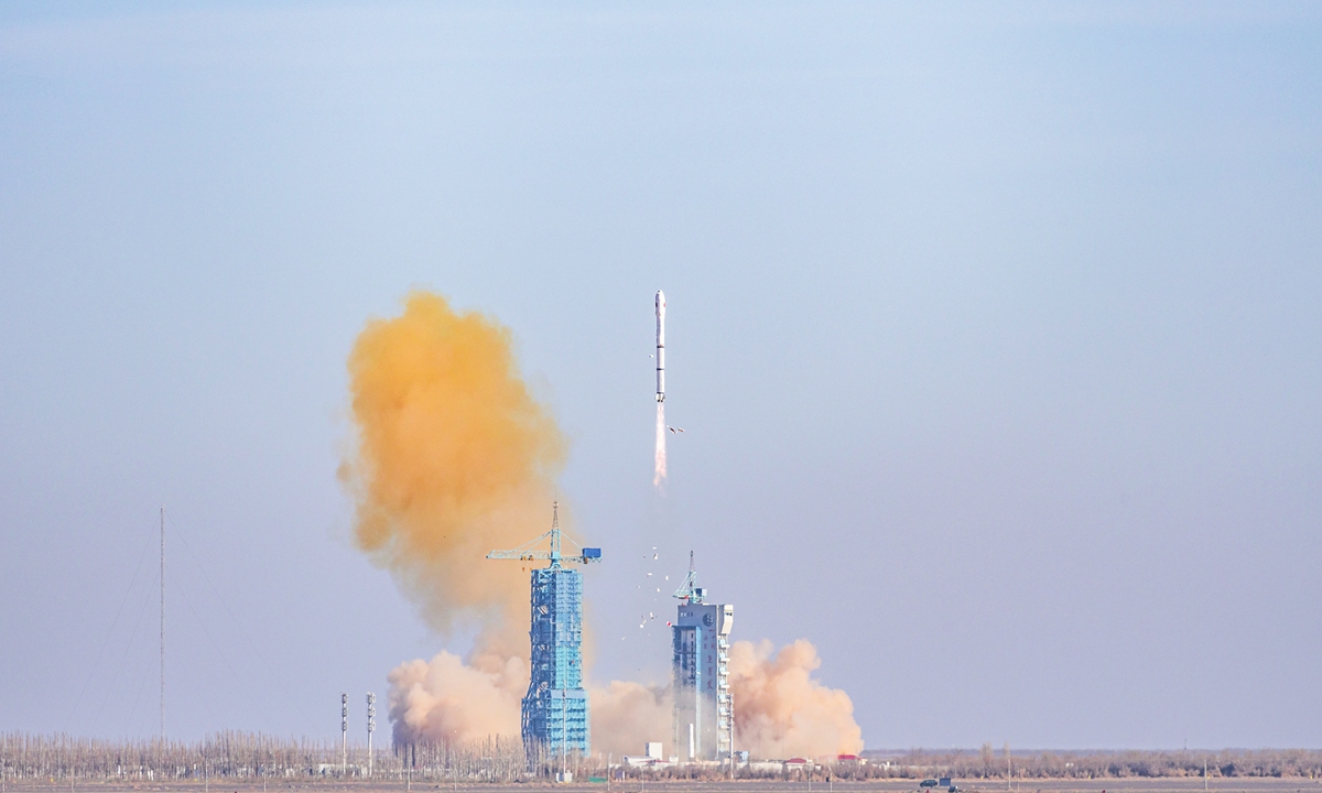 A Long March-2C carrier rocket helps Egypt send a remote-sensing satellite into orbit from the Jiuquan Satellite Launch Center in Jiuquan, Gansu Province, on December 4, 2023. Photo: VCG