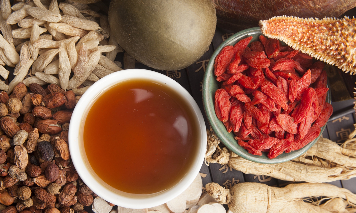 Traditional Chinese medicine Photo: VCG 