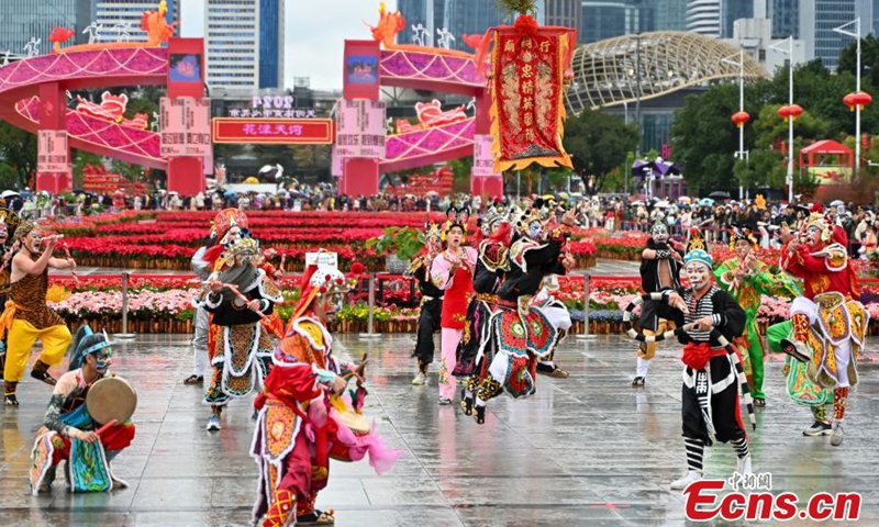 Dancers perform the Chaoshan Yingge dance, or dance to the hero's song, during a Chinese New Year celebration event in Guangzhou, south China's Guangdong Province, Feb. 8, 2024. Photo: China News Service