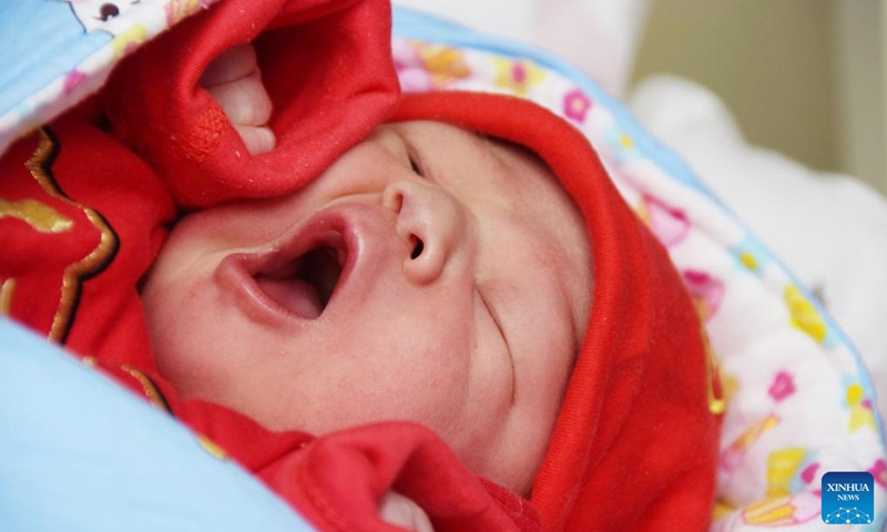 A newborn baby, whose Chinese zodiac sign is dragon, is seen at a hospital in Gejiu, southwest China's Yunnan Province, Feb. 10, 2024. According to the Chinese zodiac and tradition, the Year of Dragon symbolizes courage, auspiciousness and good luck. (Photo: Xinhua)