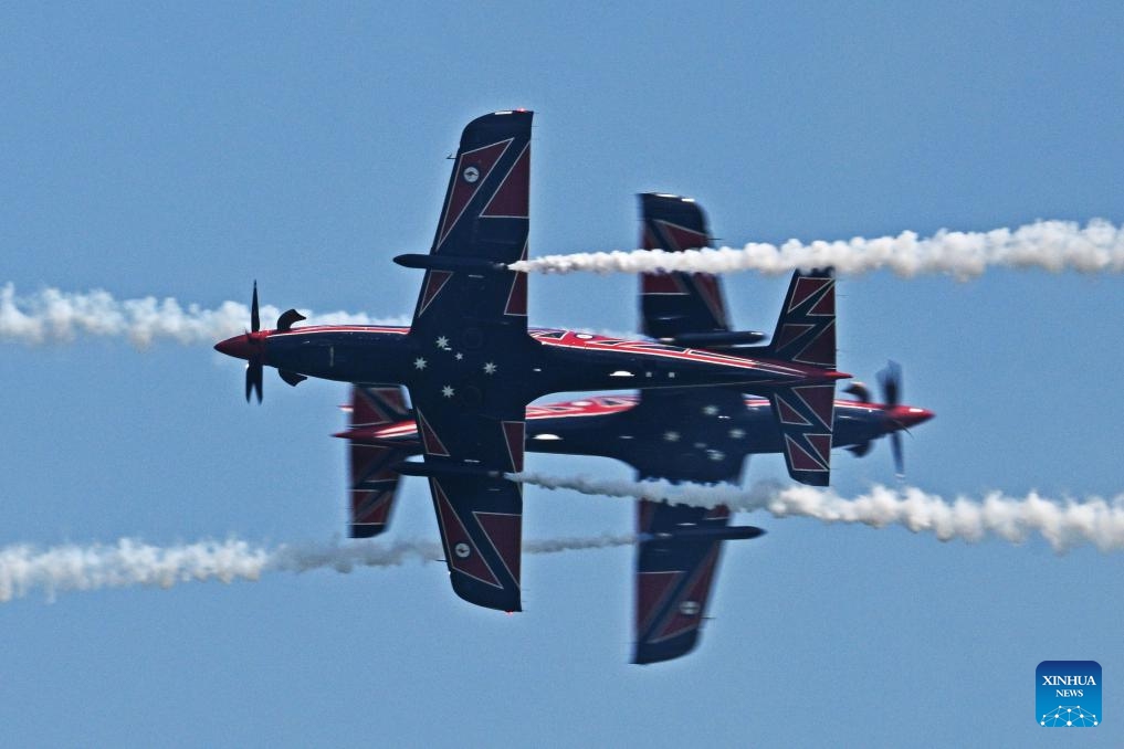 Royal Australian Air Force's aerobatic team Roulettes perform during the media preview of Singapore Airshow in Singapore, Feb. 18, 2024.(Photo: Xinhua)