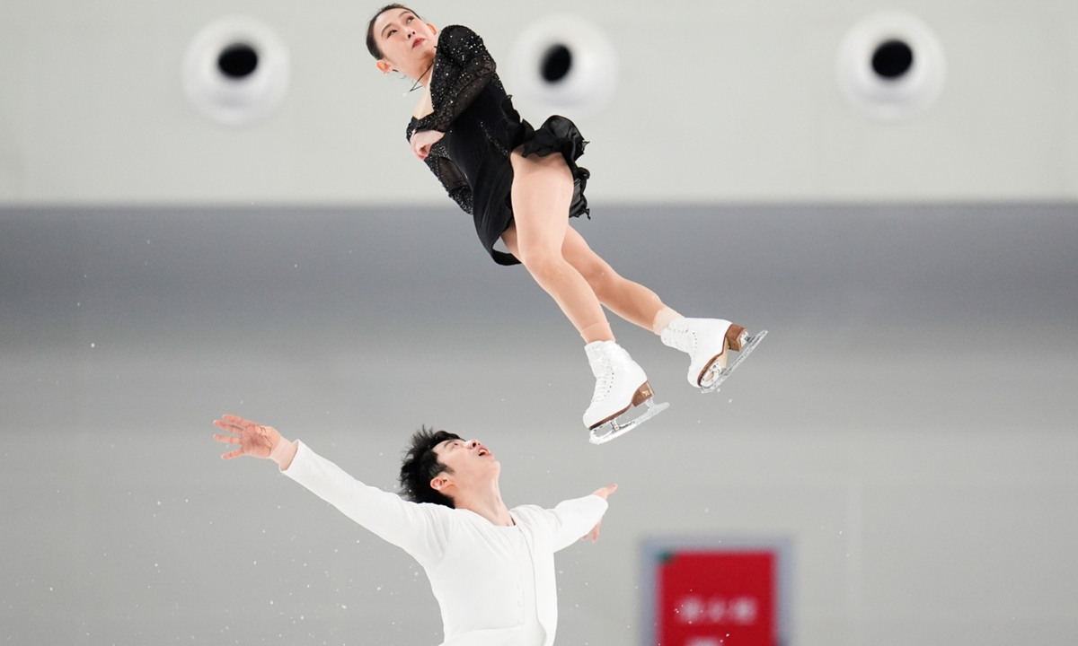 Figure skaters Peng Cheng (above) and Wang Lei of Team Beijing compete in the pairs free skating competition at the 14th National Winter Games in Hulunbuir, North China's Inner Mongolia Autonomous Region, on February 25, 2024. The pair won gold with a total score of 198.39. Photo: VCG