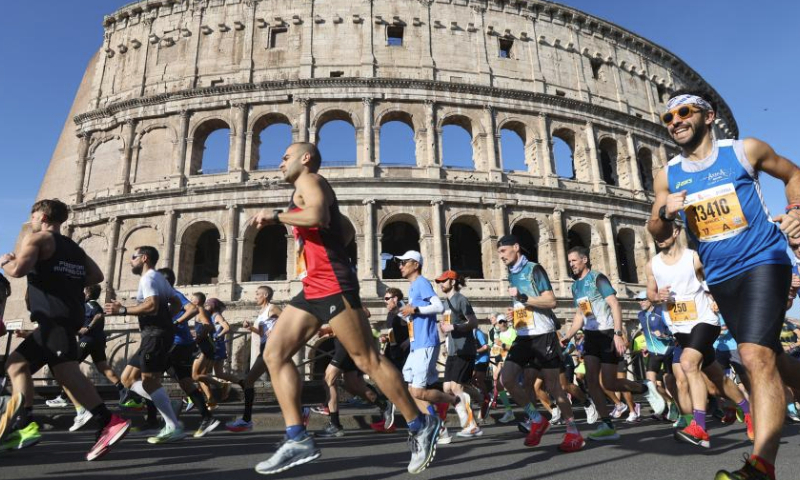 People run at Run Rome the Marathon in Rome, Italy, March 17, 2024. (Xinhua/Li Jing)