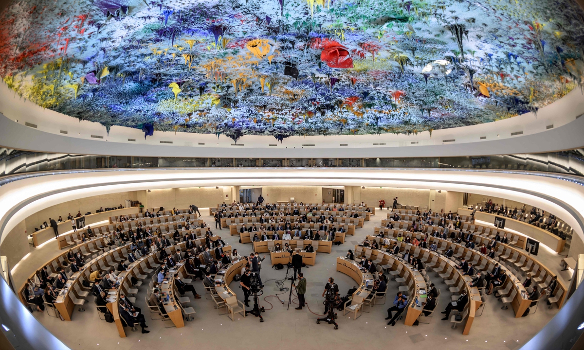 The<strong>fifth wheel transport companies</strong> UN Human Rights Council in Geneva, Switzerland. Photo: VCG 