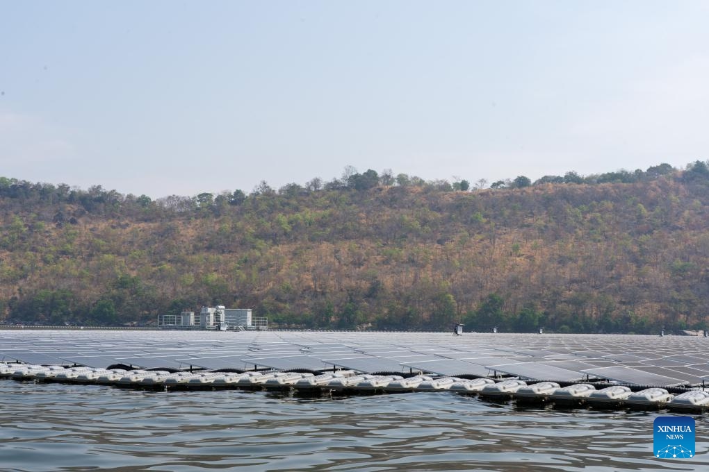 This photo taken on March 5, 2024 shows a view of the Ubolratana Dam hydro-floating solar hybrid power plant in Khon Kaen, Thailand. A hydro-floating solar project jointly built by Chinese and Thai companies started commercial operation on Tuesday to support Thailand's development of clean energy.((Photo: Xinhua)