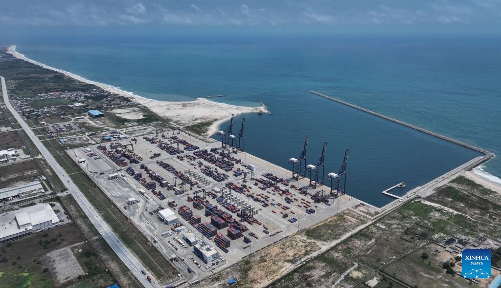 An aerial drone photo taken on March 1, 2024 shows a view of the Lekki port in Lagos, Nigeria. The Lekki port is a commercial cooperation project between China, France and Nigeria. Constructed by the China Harbor Engineering Company Ltd (CHEC), it stands as Nigeria's first deep seaport and one of the largest in West Africa. The construction, initiated in June 2020, was completed in October 2022.(Photo: Xinhua)