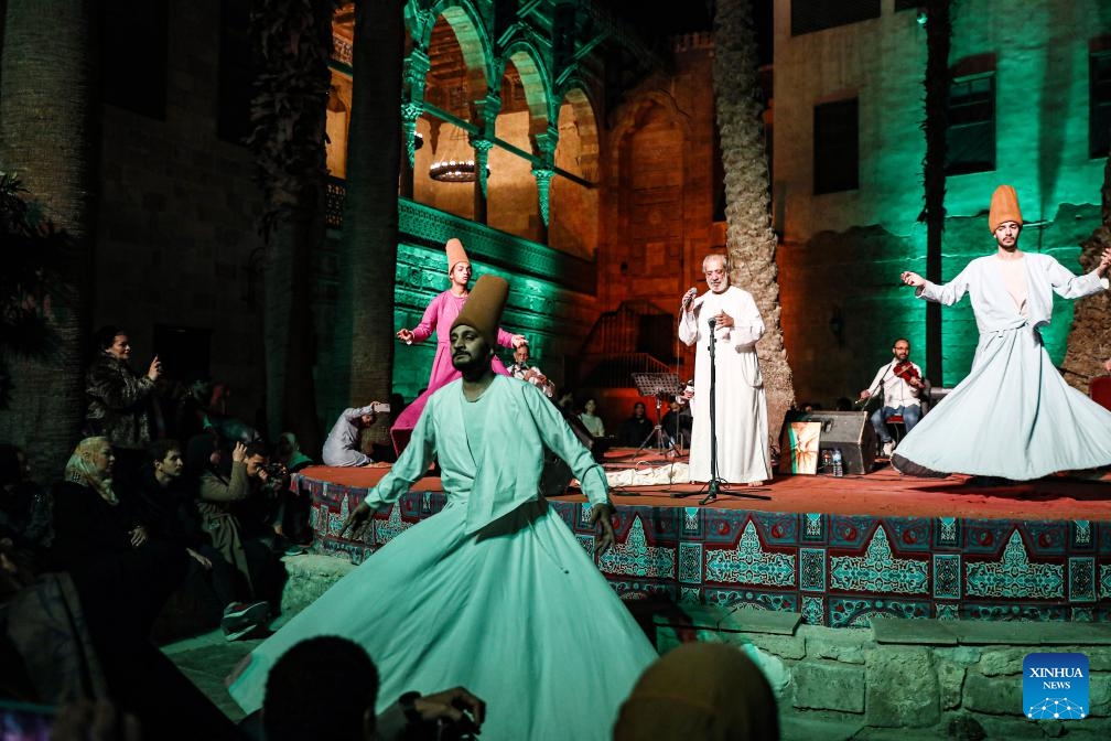 Dancers perform a Sufi dance at Prince Taz Palace during Ramadan in Cairo, Egypt, on March 19, 2024.(Photo: Xinhua)