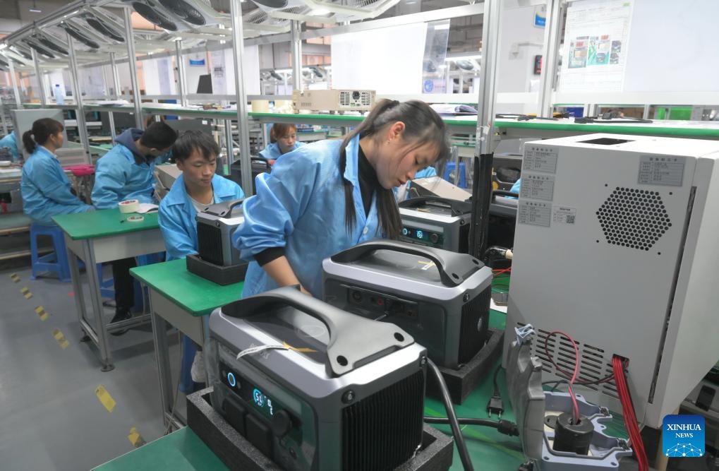 Workers work at Skytimes Green Energy Co., Ltd. in Fuzhou, southeast China's Fujian Province, March 20, 2024. In recent years, private enterprises in Fujian have been focusing on the new demands of the international market, continuously increasing technological innovation and expanding overseas markets and sales channels.(Photo: Xinhua)