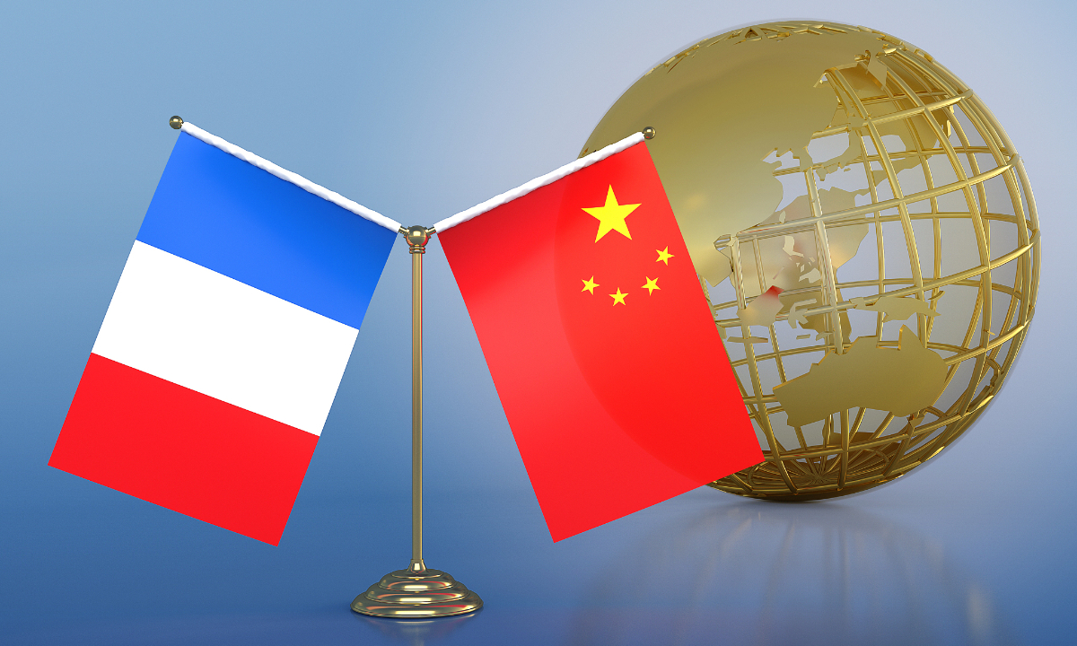 Chinese Premier meets visiting French FM