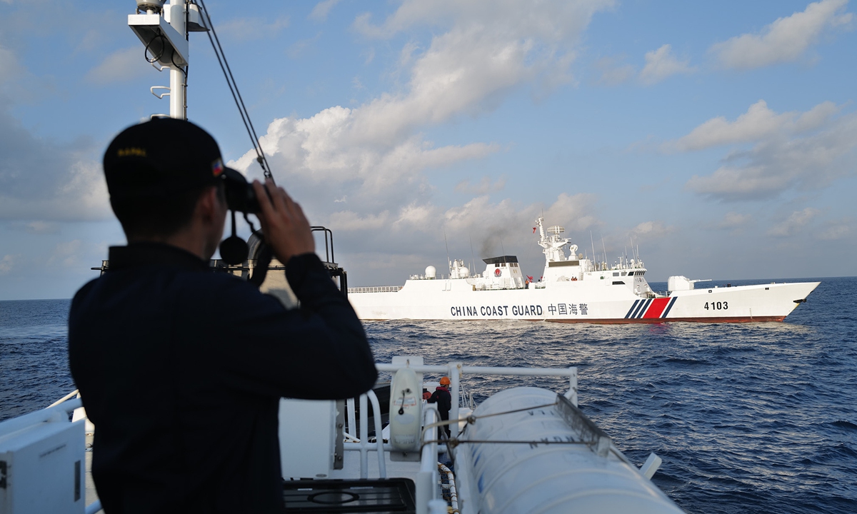 The China Coast Guard expels Philippine vessels which had illegally intruded into waters adjacent to Ren'ai Jiao in China's Nansha Islands, on March 23, 2024.Photo: VCG