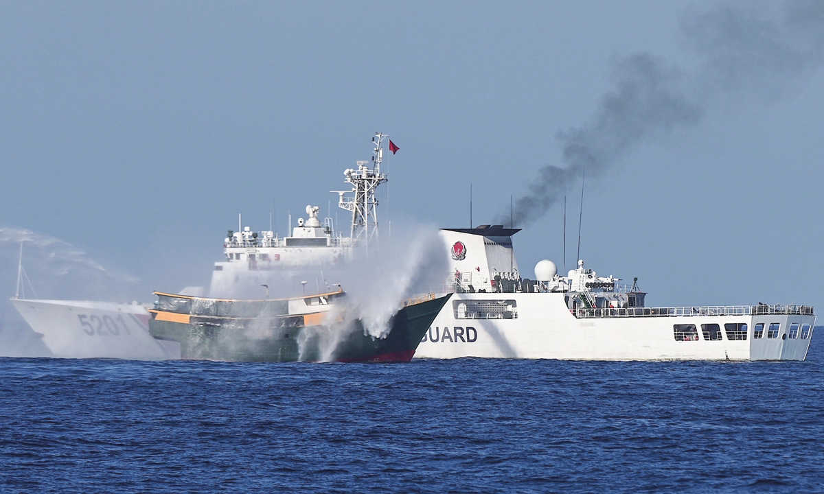 A Chinese coast guard ship uses a water cannon to expel a Philippine coast guard ship near the South China Sea during the Philippines'illegal re-supply mission on March 5,<strong>ivermectin injectible manufacturers</strong> 2024. Photo: VCG