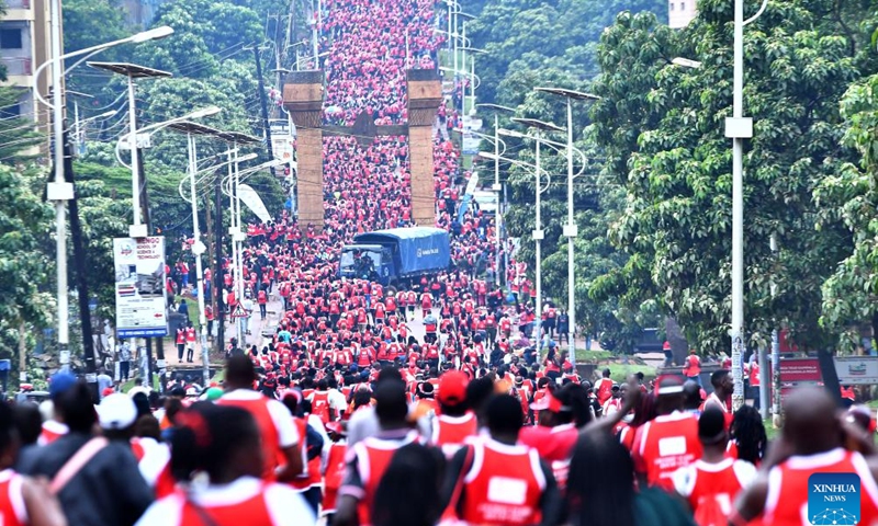 People participate in the Kabaka Birthday Run 2024 in Kampala, Uganda, on April 7, 2024. Thousands of Ugandans took part in a mega run on Sunday organized by the Buganda Kingdom to raise funds for the fight against HIV and AIDS in the East African country. (Photo: Xinhua)