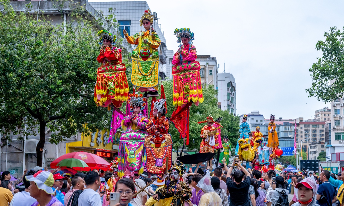 Approximately 100 teams participate in a parade for the celebrations of the March 3 Festival at Xixiang Beidi Ancient Temple in Shenzhen, South China's Guangdong Province, on April 6, 2024. Photo: VCG