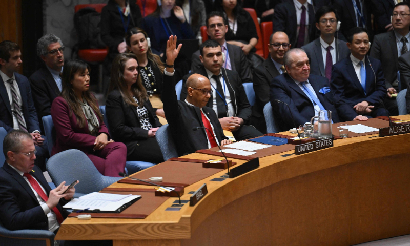 US Deputy Ambassador to the UN Robert Wood votes against a resolution allowing Palestinian UN membership at United Nations headquarters in New York, on April 18, 2024, during a UN Security Council meeting on the situation in the Middle East. Photo: VCG