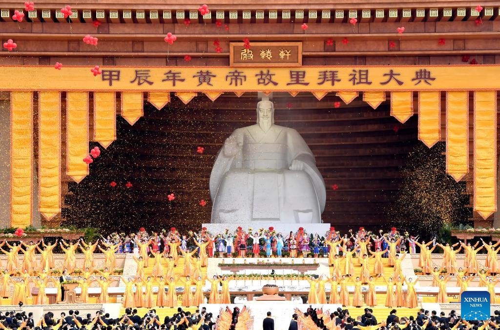 This photo taken on April 11, 2024 shows a view of a ceremony to worship the legendary ancestor Huangdi in Xinzheng City, central China's Henan Province. Approximately 5,000 Chinese people attended a grand ceremony on Thursday morning here to worship the legendary ancestor Huangdi, or the Yellow Emperor.(Photo: Xinhua)