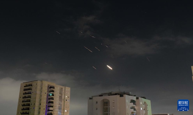 L’Iran a lancé dimanche une attaque de drones et de missiles à grande échelle contre Israël. Photo : Xinhua