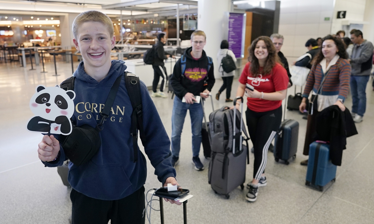A group of 24 US students from Lincoln Middle School and Steilacoom Historical School in Washington set off from San Francisco to begin their trip to China, on March 16, 2024. Photo: IC