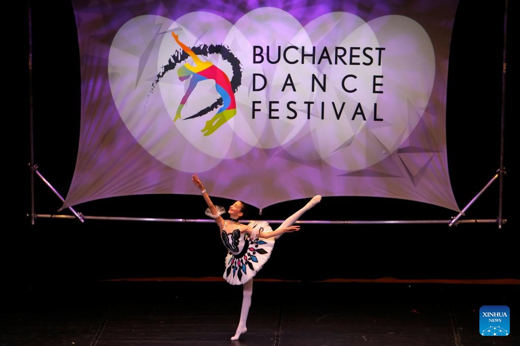 A girl performs during the Bucharest Dance Festival in Bucharest, Romania, April 14, 2024.(Photo: Xinhua)