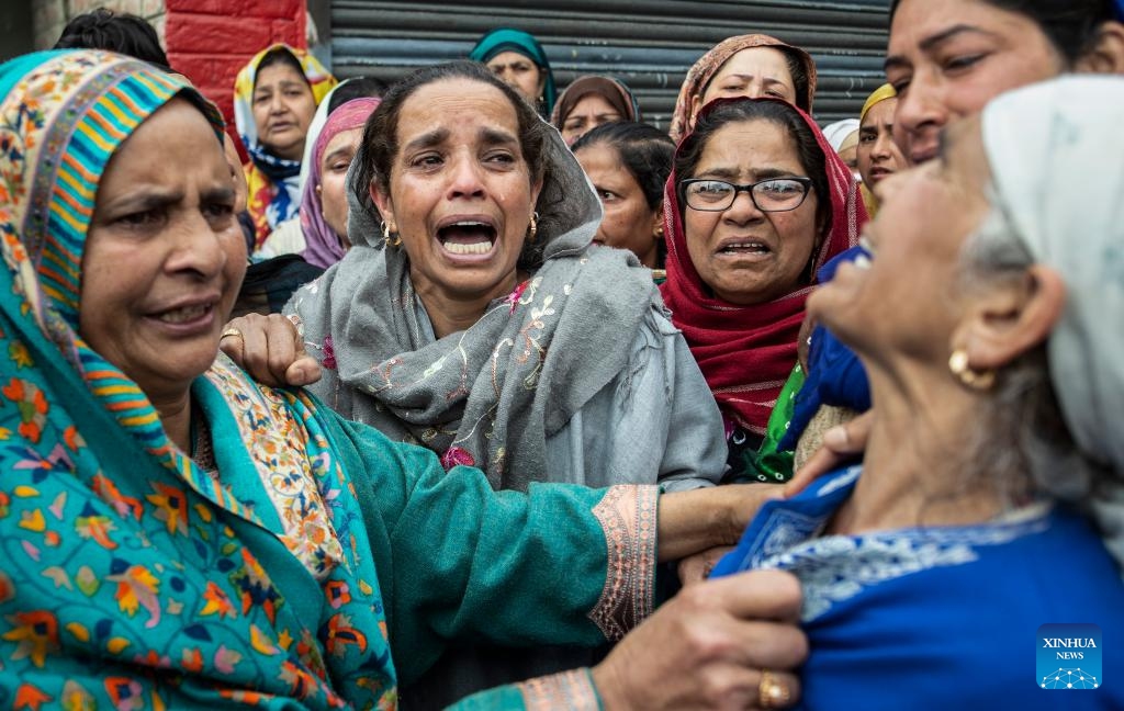 Women cry after a boat carrying their relatives capsized in a river in Srinagar, the summer capital of Indian-controlled Kashmir, April 16, 2024. At least six people, including four school children, were killed and many others went missing Tuesday after a boat carrying them capsized in Indian-controlled Kashmir, officials said.(Photo: Xinhua)