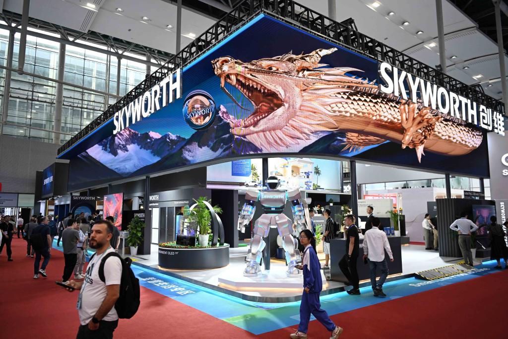 This photo taken on April 17, 2024 shows a booth of Skyworth at the 135th session of the China Import and Export Fair, also known as the Canton Fair, in Guangzhou, south China's Guangdong Province. The 135th session of the Canton Fair opened Monday in Guangzhou. The smart life product zone of the fair attracted nearly 200 exhibitors and numerous visitors.(Photo: Xinhua)