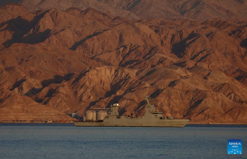 An Israeli military ship is seen off the shore of southern Israeli city of Eilat, on April 17, 2024.(Photo: Xinhua)