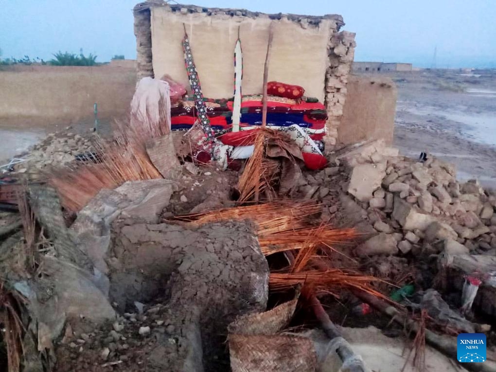 Photo taken with a mobile phone on April 16, 2024 shows a house damaged in a heavy rain in Balochistan province, Pakistan. Heavy rains and lightning caused havoc in different areas of Pakistan causing 71 deaths and injuries to 67 others since Saturday, an official told Xinhua Wednesday.(Photo: Xinhua)