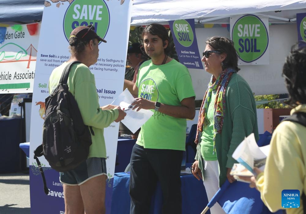 People attend the San Francisco Earth Day Festival in San Francisco, the United States, April 21, 2024.(Photo: Xinhua)