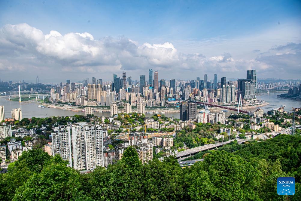 This photo taken on April 23, 2024 shows a view in southwest China's Chongqing Municipality. Chongqing is the only municipality in the central and western region of China. Built on mountains and partially surrounded by the Yangtze and Jialing rivers, it is known as a mountain city and a city on rivers.(Photo: Xinhua)