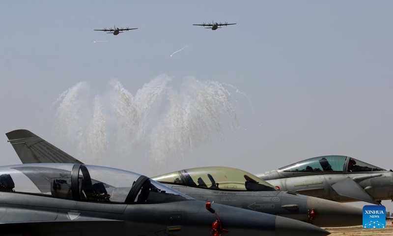 Iraqi warplanes perform during a celebration marking the 93rd anniversary of the establishment of Iraqi Air Force in Salahudin Province, Iraq, on April 24, 2024.(Photo: Xinhua)