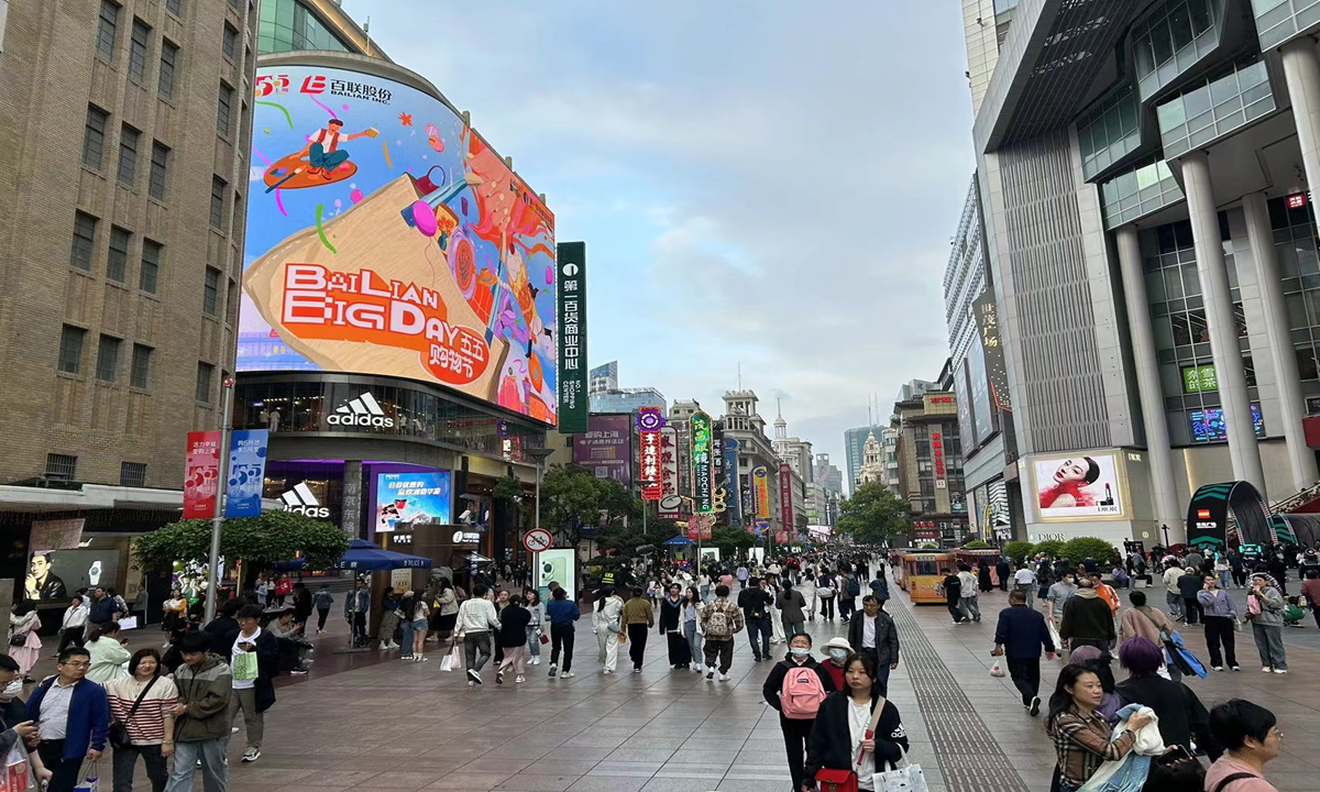 中国城市正准备五一假期刺激消费，加速经济复苏