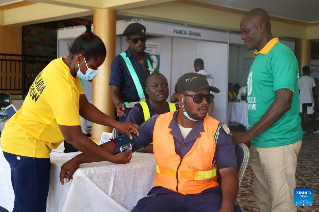 A man measures blood pressure at an event marking the World Malaria Day in Accra, Ghana, April 25, 2024.(Photo: Xinhua)