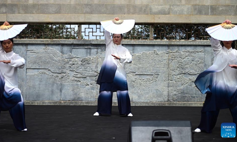 Members of the 19th Chinese medical team from the Mediterranean Regional Centre for Traditional Chinese Medicine (MRCTCM) perform Tai Chi fan during a Chinese cultural event held at the Chinese Garden of Serenity in Santa Lucija, Malta, on April 27, 2024. Photo: Xinhua