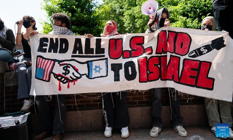 People participate in a pro-Palestinian demonstration at George Washington University in Washington, D.C., the United States, April 26, 2024. Photo: Xinhua