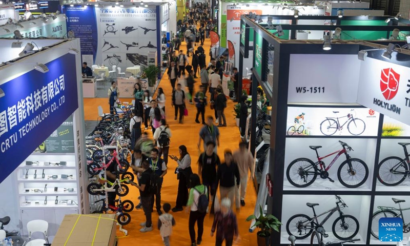 People visit the 32nd China International Bicycle Fair in east China's Shanghai, May 5, 2024. The event kicked off here on Sunday, drawing about 1,460 enterprises to participate. Photo: Xinhua
