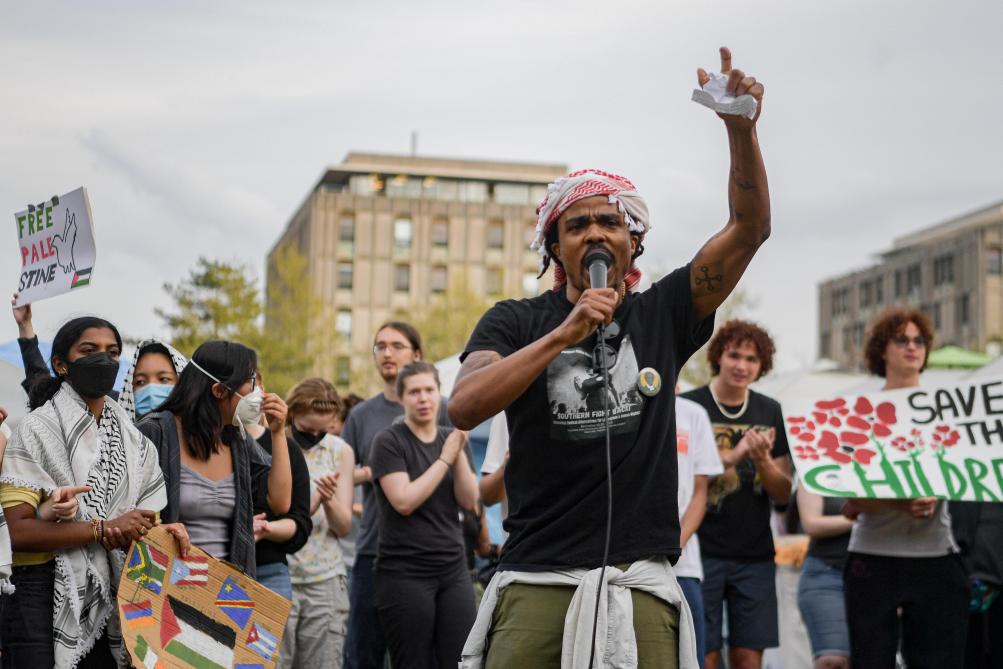 Protesters chant slogans at a pro-Palestinian protest on the campus of the Massachusetts Institute of Technology in Cambridge, Massachusetts, the United States, on May 6, 2024.(Photo: Xinhua)