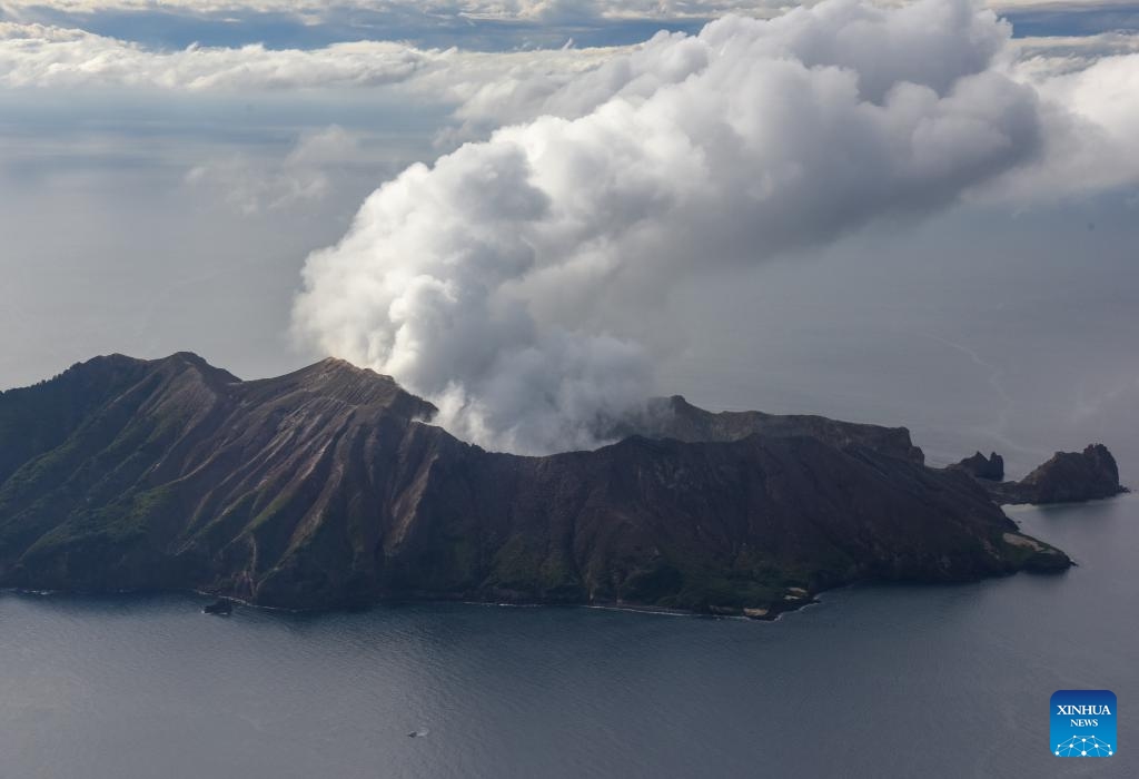 This aerial photo taken on May 13, 2024 shows a view of the White Island, New Zealand. The White Island, a volcanic island in New Zealand's North Island, is a famous tourist attraction. On Dec. 9, 2019, the White Island volcanic eruption killed 22 people and injured 25 others. After the eruption all tourist trips to the island have been suspended by the authorities.(Photo: Xinhua)