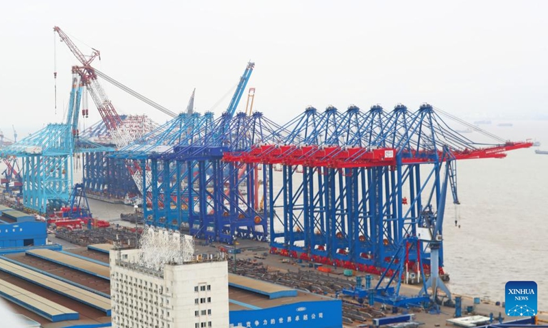 This photo taken on May 25, 2024 shows the quayside container cranes at the Changxing production base of Shanghai Zhenhua Heavy Industries Co., Ltd. in Changxing Island of Chongming District, east China's Shanghai. (Photo:Xinhua)