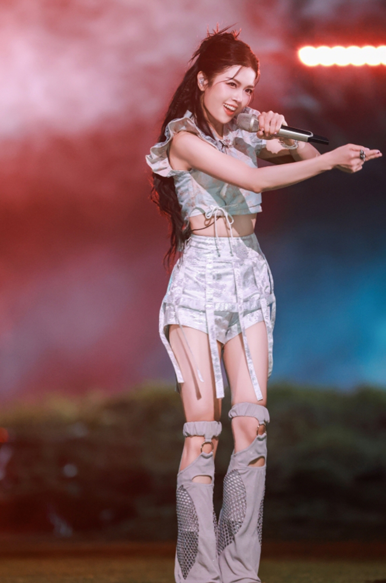 Vietnamese singer Suni Ha Linh Photo: Courtesy of Suni Ha Linh