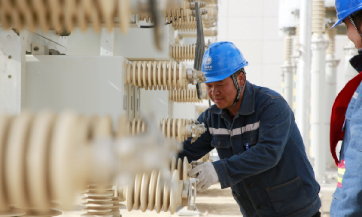 Photo: Courtesy of State Grid Ningdong Electric Power Supply Company