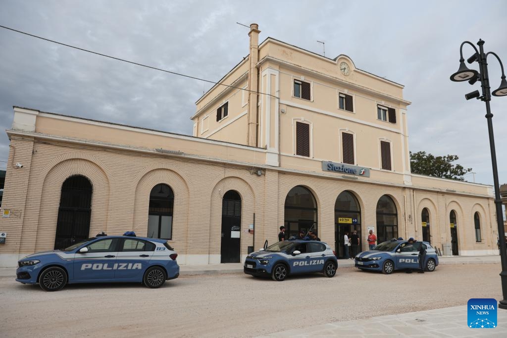 Police stand guard in front of the railway station of Fasano in Apulia Region, Italy, June 12, 2024. The Group of Seven (G7) summit is to be held in the southern Apulia region on June 13-15.(Photo: Xinhua)