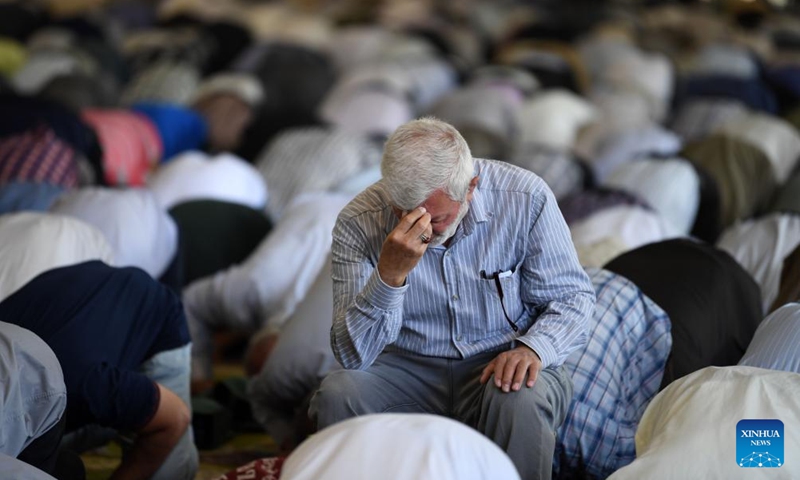 People pray for Eid al-Adha at the University of Tehran in Tehran, Iran, June 17, 2024.(Photo: Xinhua)