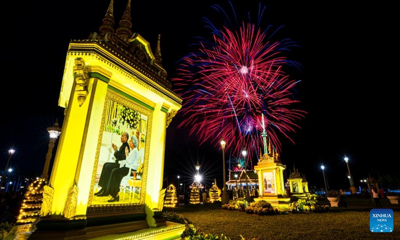 Fireworks light up the sky over the Tonle Sap River in front of the Royal Palace in Phnom Penh, Cambodia on June 18, 2024. Cambodia on Tuesday celebrated the 88th birthday of the kingdom's Queen-Mother Norodom Monineath Sihanouk, with blessing messages and fireworks show(Photo: Xinhua) 