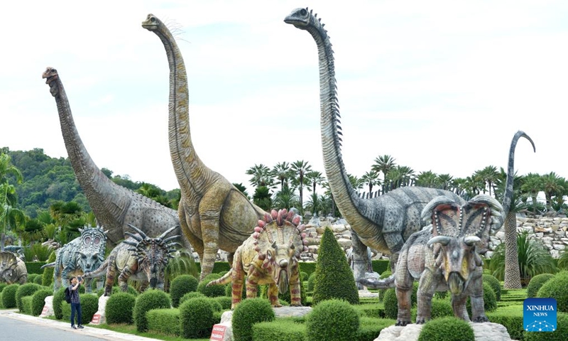 Foreign tourists visit the Nong Nooch Tropical Garden in Pattaya, Thailand, July 17, 2024. Effective on July 15, Thailand expanded its visa-free entry scheme to include citizens from 93 countries and territories, allowing them to stay for up to 60 days without a visa, while those from 31 countries and territories are now eligible for visas on arrival. (Photo: Xinhua)