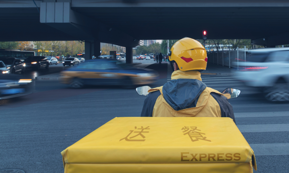 Conflict between deliveryman and security guard in Hangzhou reveals ‘last mile’ delivery challenge